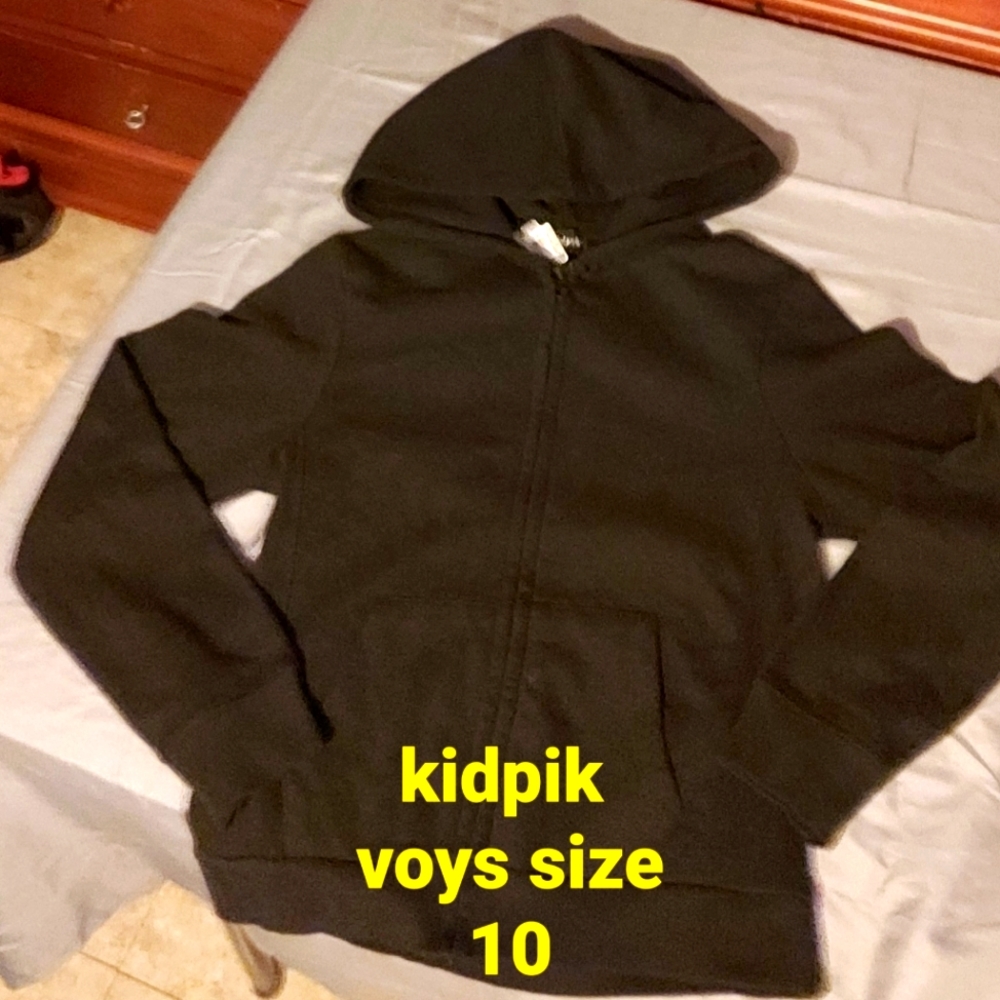 Zip hoodie